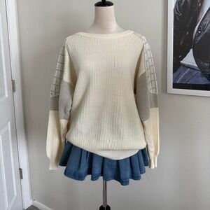 Vintage 80's Cream sweater with minimalist design on shoulders and sleeves
